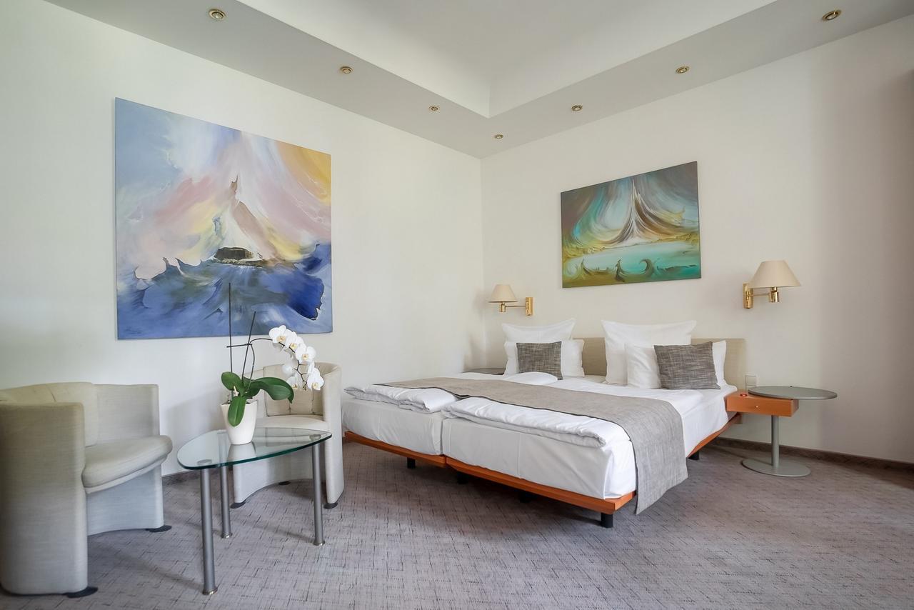 Aparthotel Villa Freisleben Дрезден Екстериор снимка
