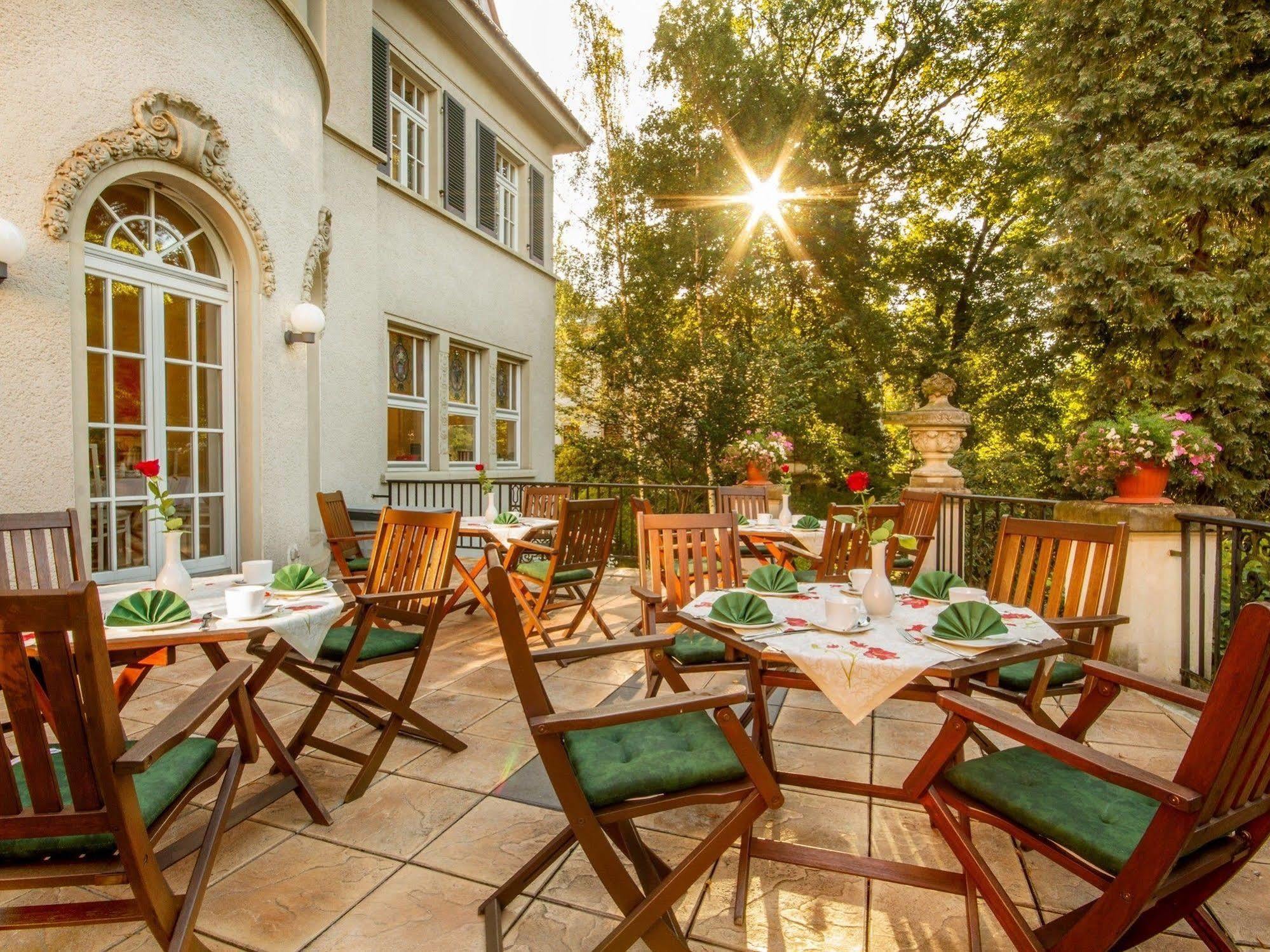 Aparthotel Villa Freisleben Дрезден Екстериор снимка