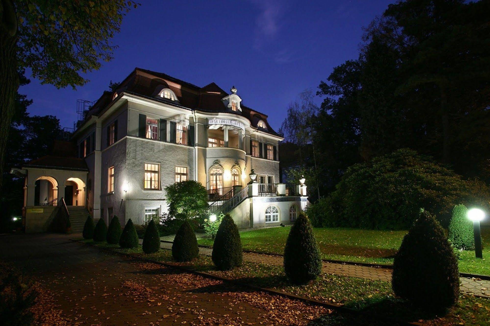 Aparthotel Villa Freisleben Дрезден Екстериор снимка